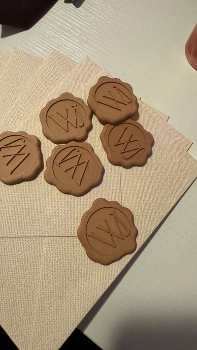 Personalised Wedding Wax Seal Stamp – Matte PLA Monogram Initials | Personalized Bride & Groom Invitation Seal