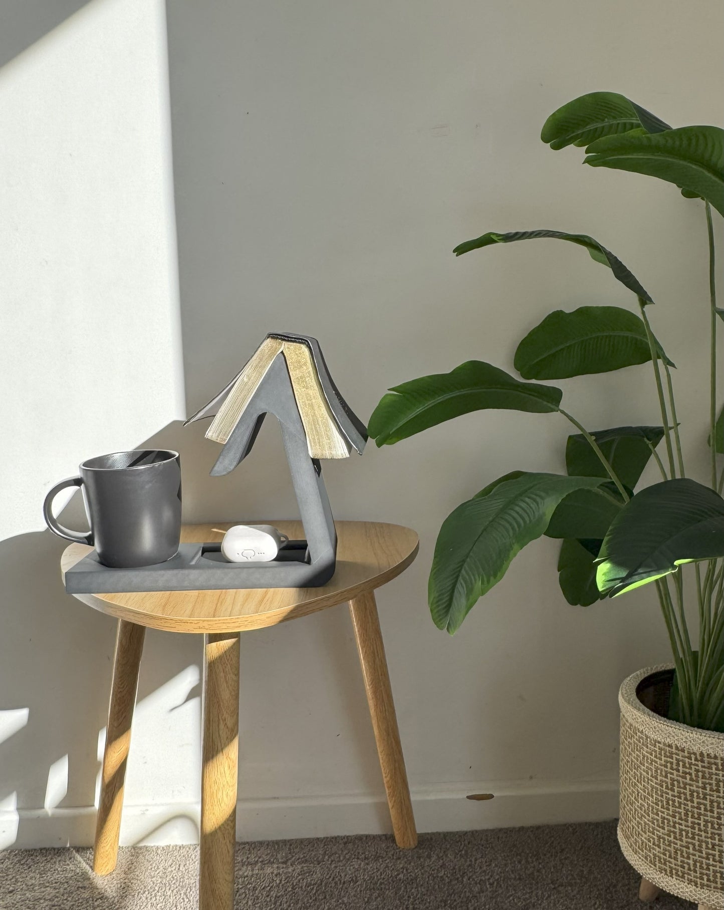 Minimalist Book Rest – Matte Black with Custom Engraving Option