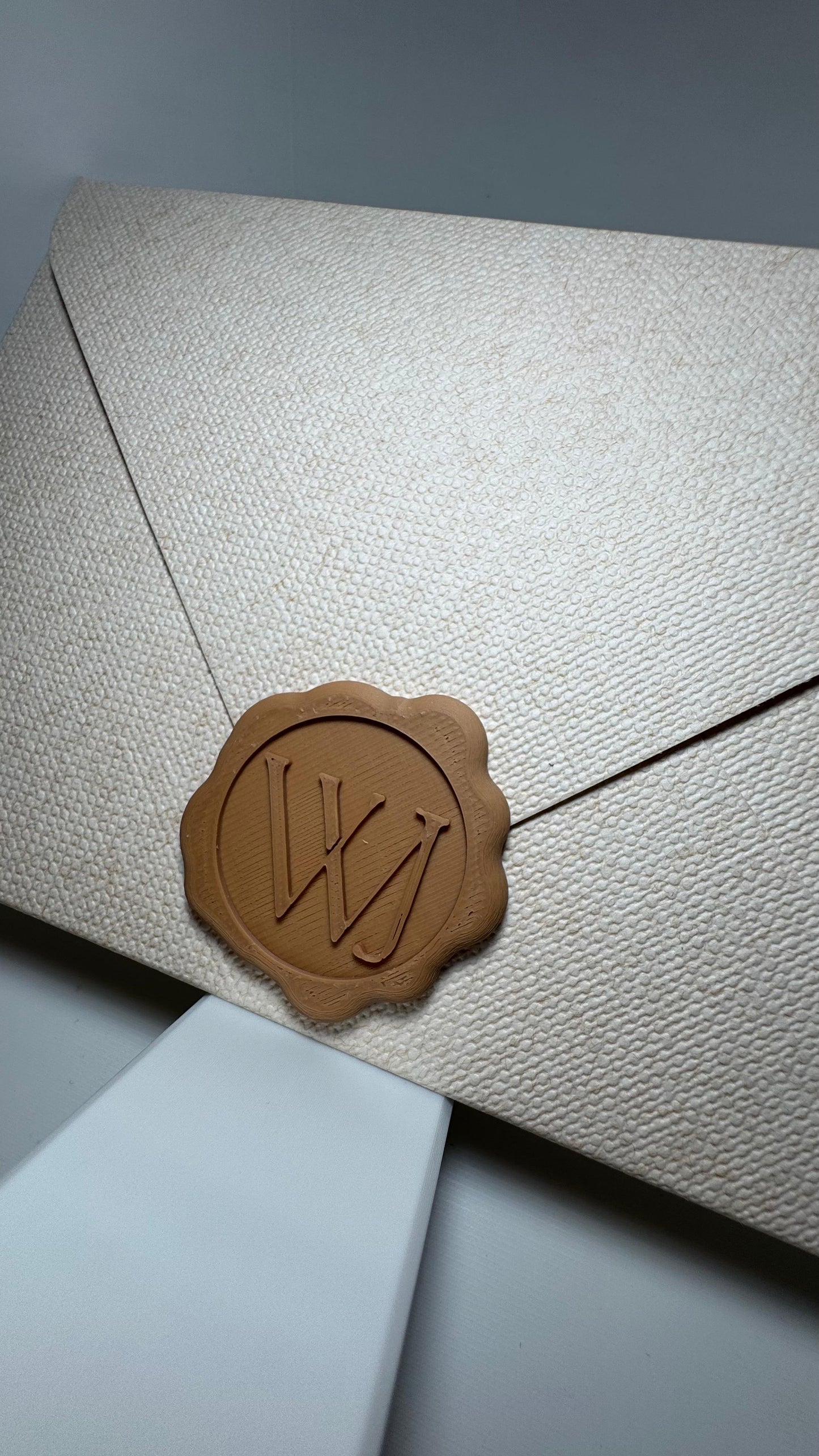 Personalised Wedding Wax Seal Stamp – Matte PLA Monogram Initials | Personalized Bride & Groom Invitation Seal