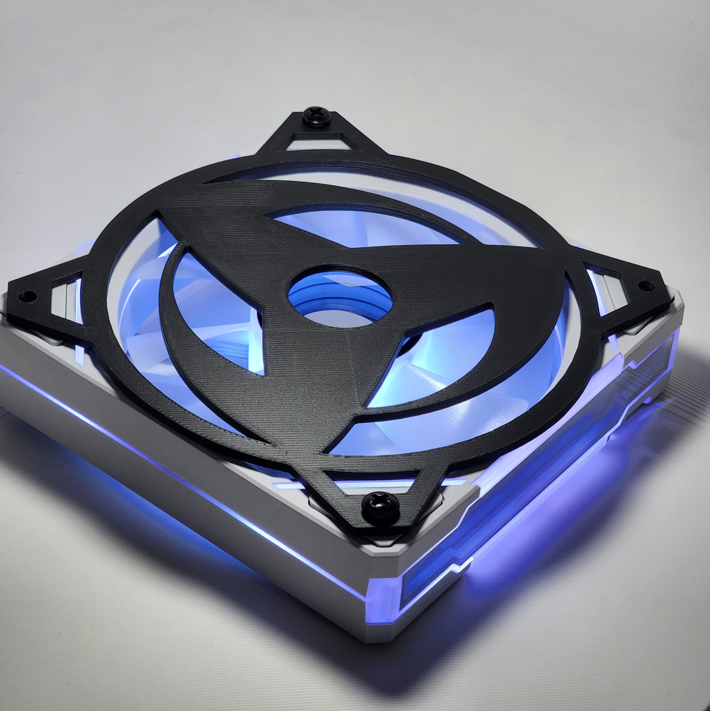 Itachi Uchiha Sharingan | PC Mod Fan Grill Cover | Matte PLA | 120 mm & 140 mm | Black or White